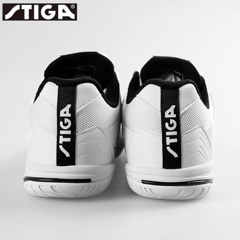 Scarpe da tennis da tavolo STI - Table Tennis Elite recensione e prezzo